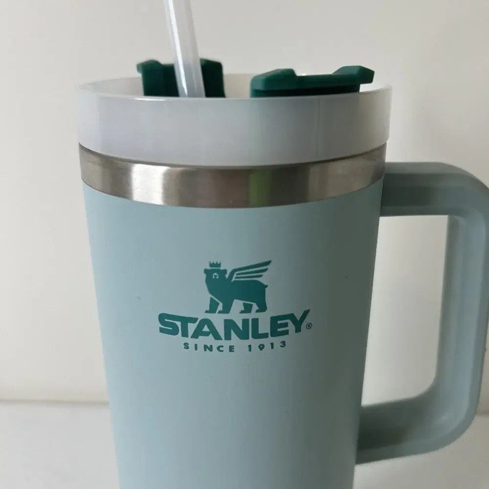 Stanley 40 oz Stainless Steel Quencher Pro Tour Tumbler Seafoam - Picture 5 of 6
